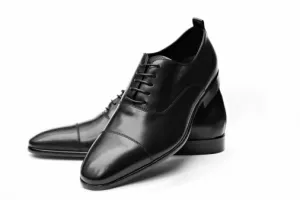 BLACK OXFORD SHOE